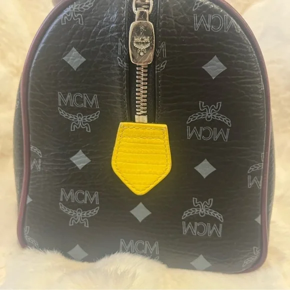 MCM Princess Visetos Coated Canvas Satchel with COA PRISTINE - Picture 7 of 15